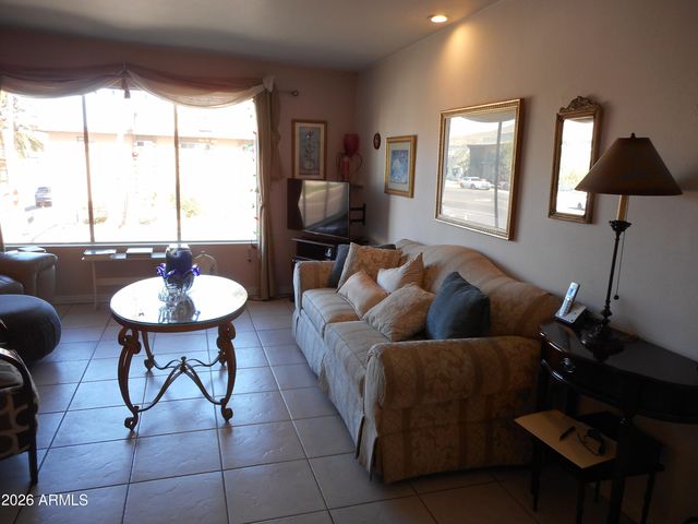 6805 E 2ND Street 24, Scottsdale, AZ 85251