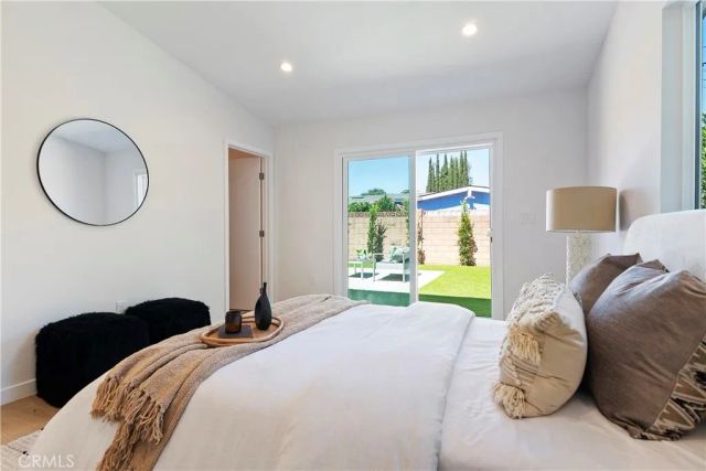 7333 Mclaren, West Hills, CA 91307