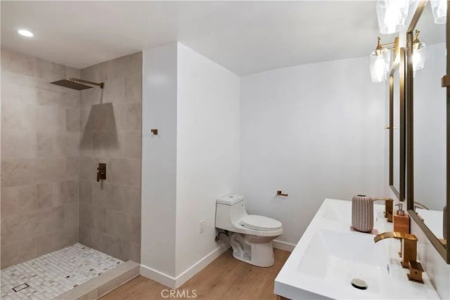 7333 Mclaren, West Hills, CA 91307
