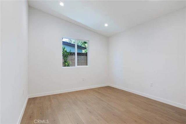7333 Mclaren, West Hills, CA 91307
