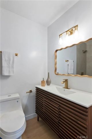 7333 Mclaren, West Hills, CA 91307