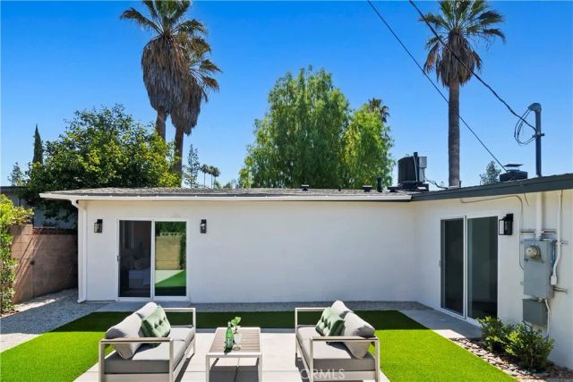 7333 Mclaren, West Hills, CA 91307