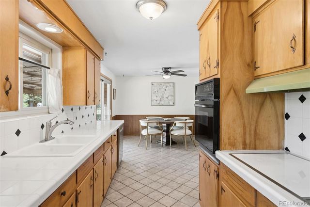 7135 S Sherman Street, Centennial, CO 80122