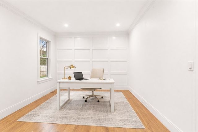 103 Aletha Rd, Needham, MA 02492