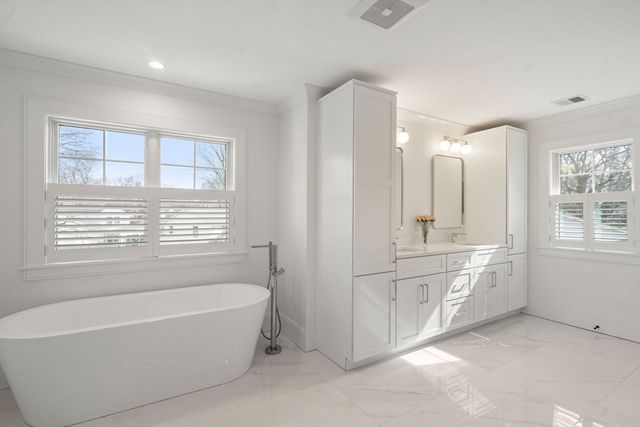 103 Aletha Rd, Needham, MA 02492