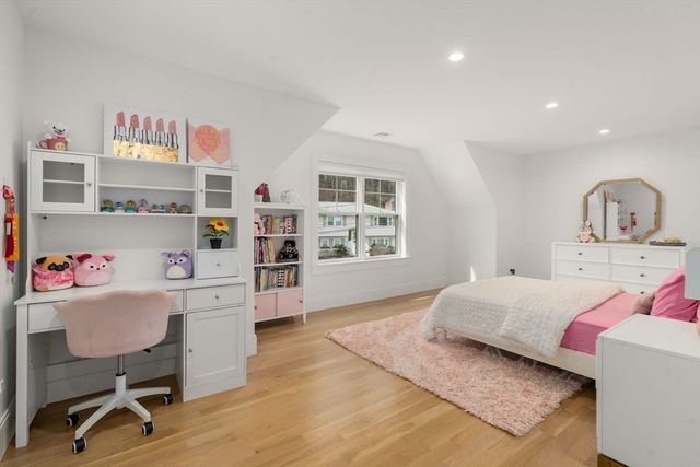 103 Aletha Rd, Needham, MA 02492