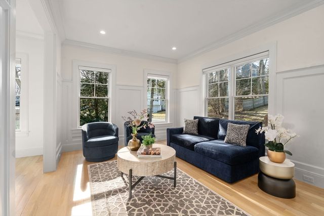 103 Aletha Rd, Needham, MA 02492