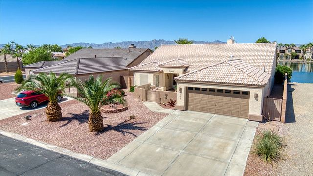 6151 S Los Lagos Place, Fort Mohave, AZ 86426
