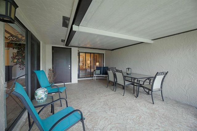 11781 Timbers Way, Boca Raton, FL 33428