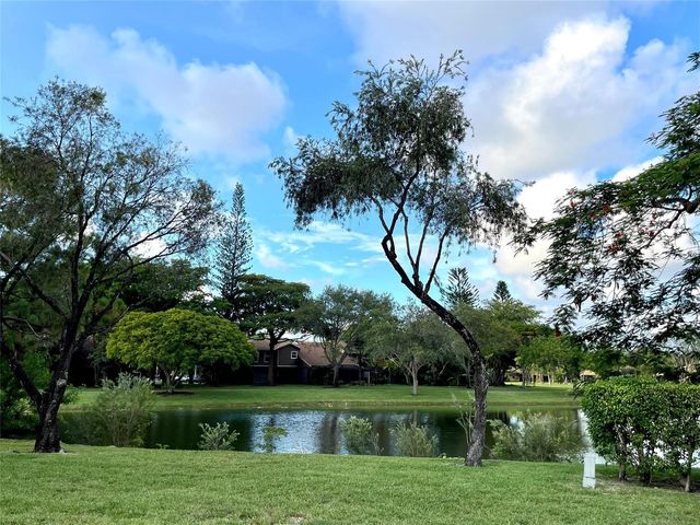 11781 Timbers Way, Boca Raton, FL 33428
