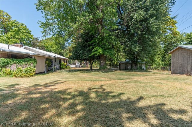 403 Meyer Drive, Van Buren, AR 72956