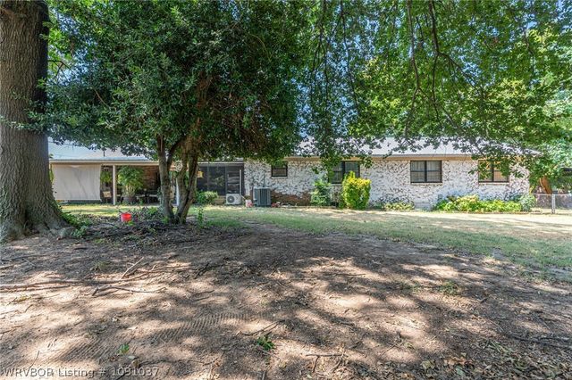 403 Meyer Drive, Van Buren, AR 72956