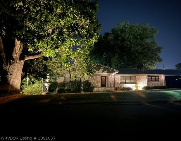 403 Meyer Drive, Van Buren, AR 72956