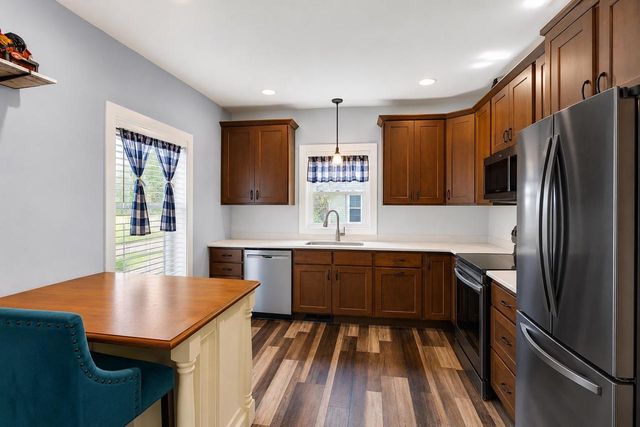 311 N Lincoln Street, Poynette, WI 53955