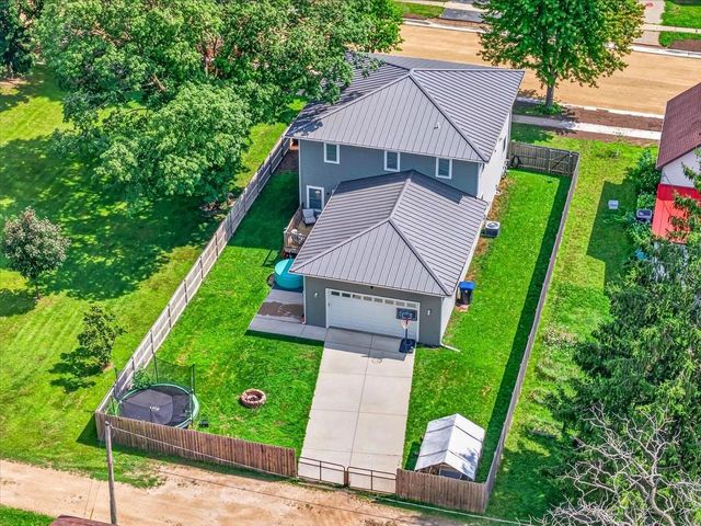311 N Lincoln Street, Poynette, WI 53955