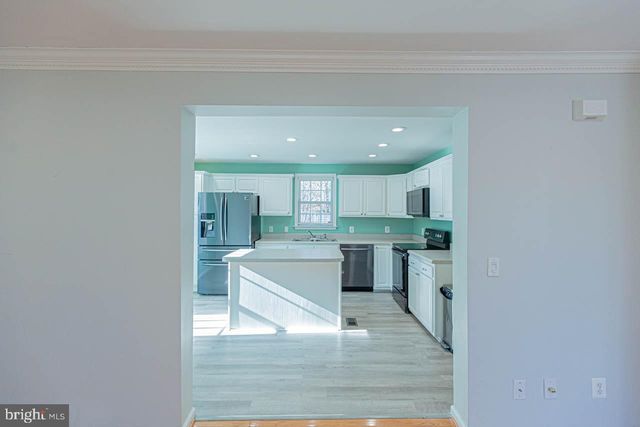 351 LAKE CAROLINE DR, Ruther Glen, VA 22546