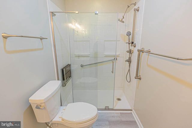 351 LAKE CAROLINE DR, Ruther Glen, VA 22546