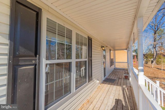 351 LAKE CAROLINE DR, Ruther Glen, VA 22546