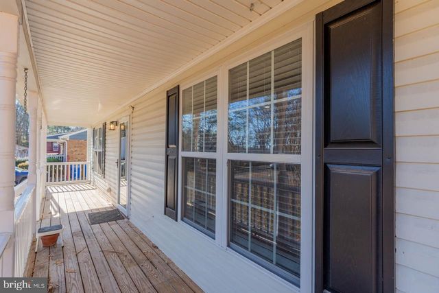 351 LAKE CAROLINE DR, Ruther Glen, VA 22546