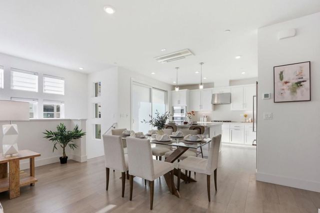 3390 Eichers Place 102, Santa Clara, CA 95051