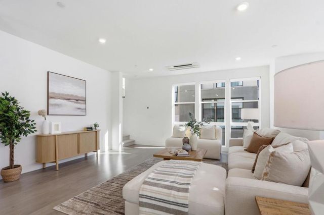 3390 Eichers Place 102, Santa Clara, CA 95051