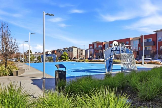 3390 Eichers Place 102, Santa Clara, CA 95051