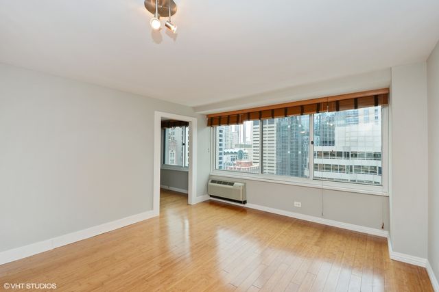 211 E Ohio Street 2505, Chicago, IL 60611
