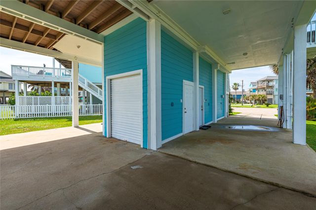 25001 Monterey Court, Galveston, TX 77554