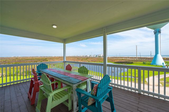 25001 Monterey Court, Galveston, TX 77554