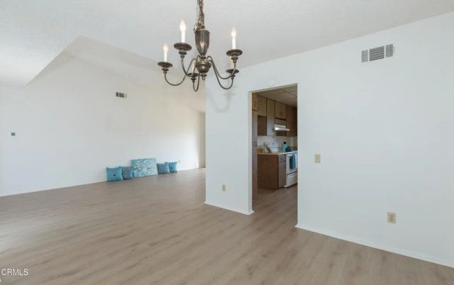 24108 Village 24, Camarillo, CA 93012