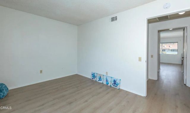 24108 Village 24, Camarillo, CA 93012