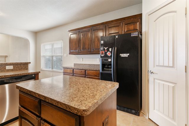 8220 Misty Water Drive, Fort Worth, TX 76131