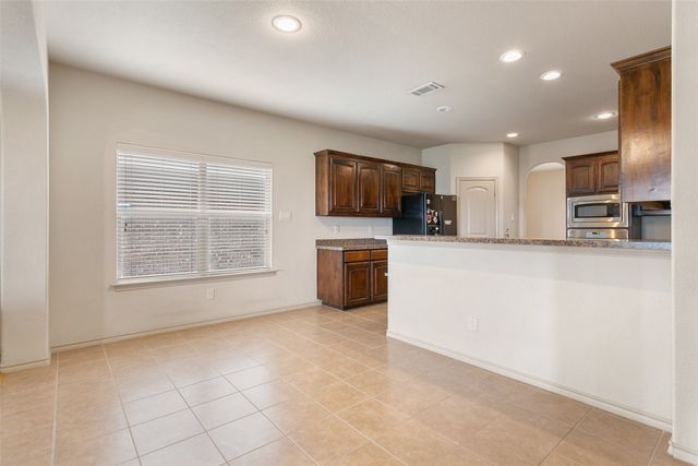 8220 Misty Water Drive, Fort Worth, TX 76131