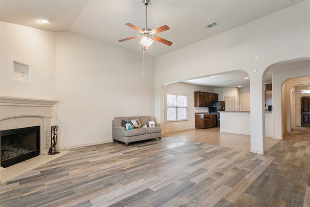 8220 Misty Water Drive, Fort Worth, TX 76131