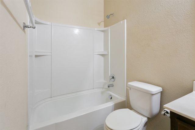 8220 Misty Water Drive, Fort Worth, TX 76131