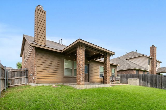 8220 Misty Water Drive, Fort Worth, TX 76131
