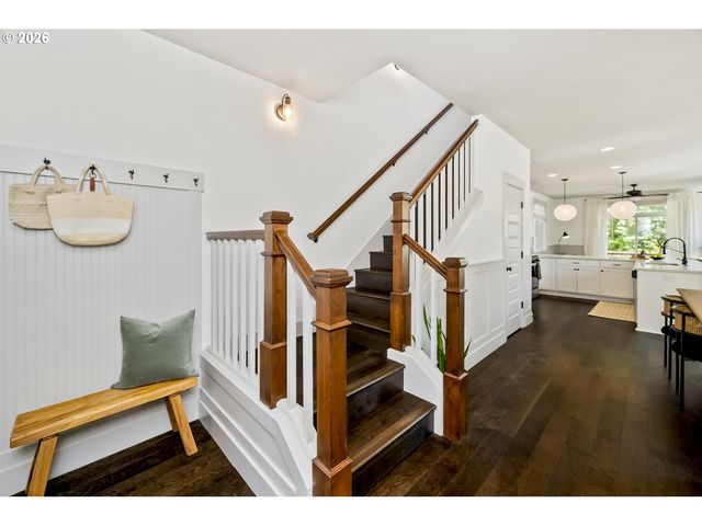 4613 Se RURAL St, Portland, OR 97206