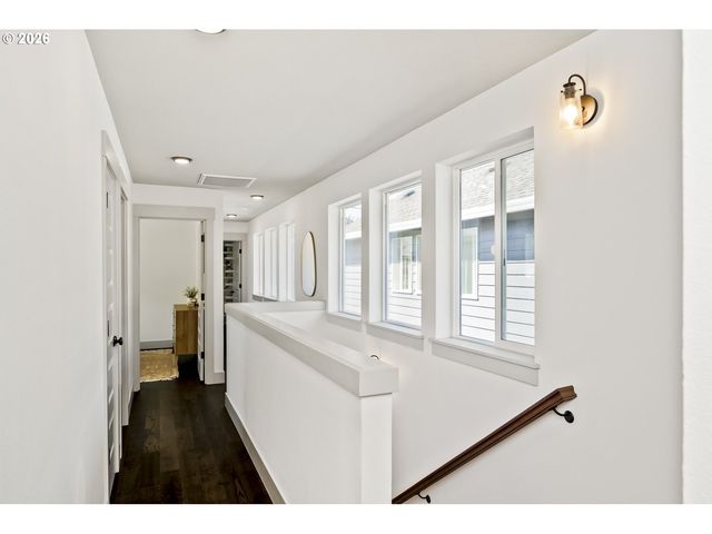 4613 Se RURAL St, Portland, OR 97206