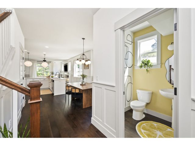 4613 Se RURAL St, Portland, OR 97206