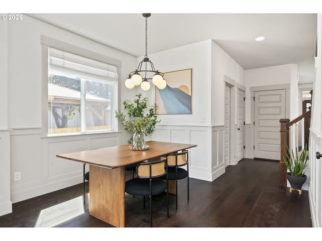 4613 Se RURAL St, Portland, OR 97206