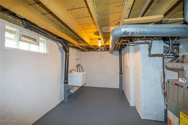 2278 26th Street SW, Akron, OH 44314