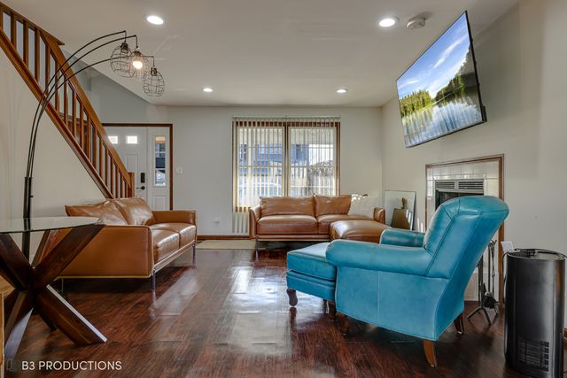 Address unavailable.