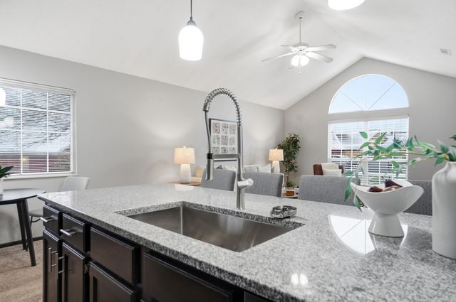 5390 Pond View Drive, Westerville, OH 43081