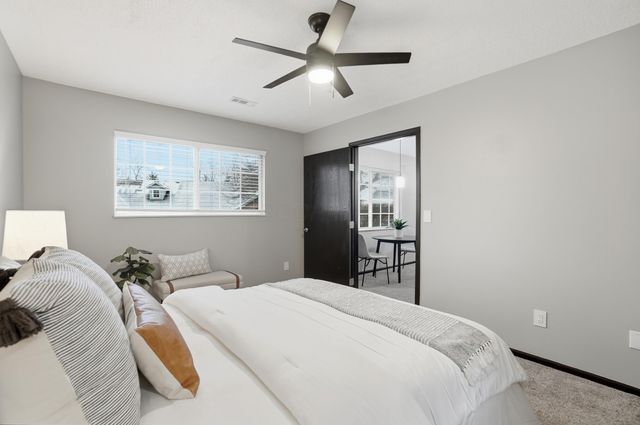 5390 Pond View Drive, Westerville, OH 43081