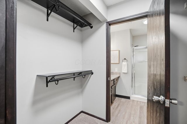 5390 Pond View Drive, Westerville, OH 43081