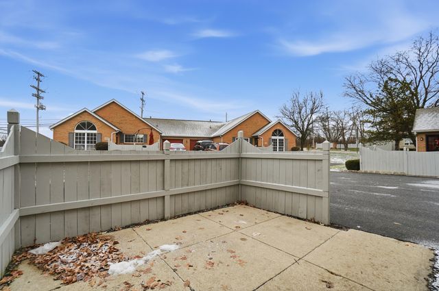 5390 Pond View Drive, Westerville, OH 43081