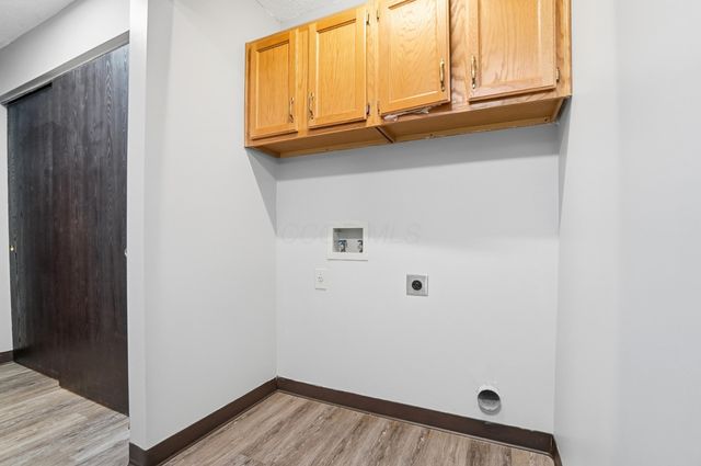 5390 Pond View Drive, Westerville, OH 43081