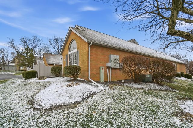 5390 Pond View Drive, Westerville, OH 43081