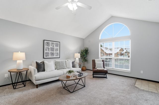 5390 Pond View Drive, Westerville, OH 43081