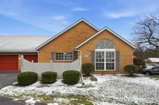 5390 Pond View Drive, Westerville, OH 43081